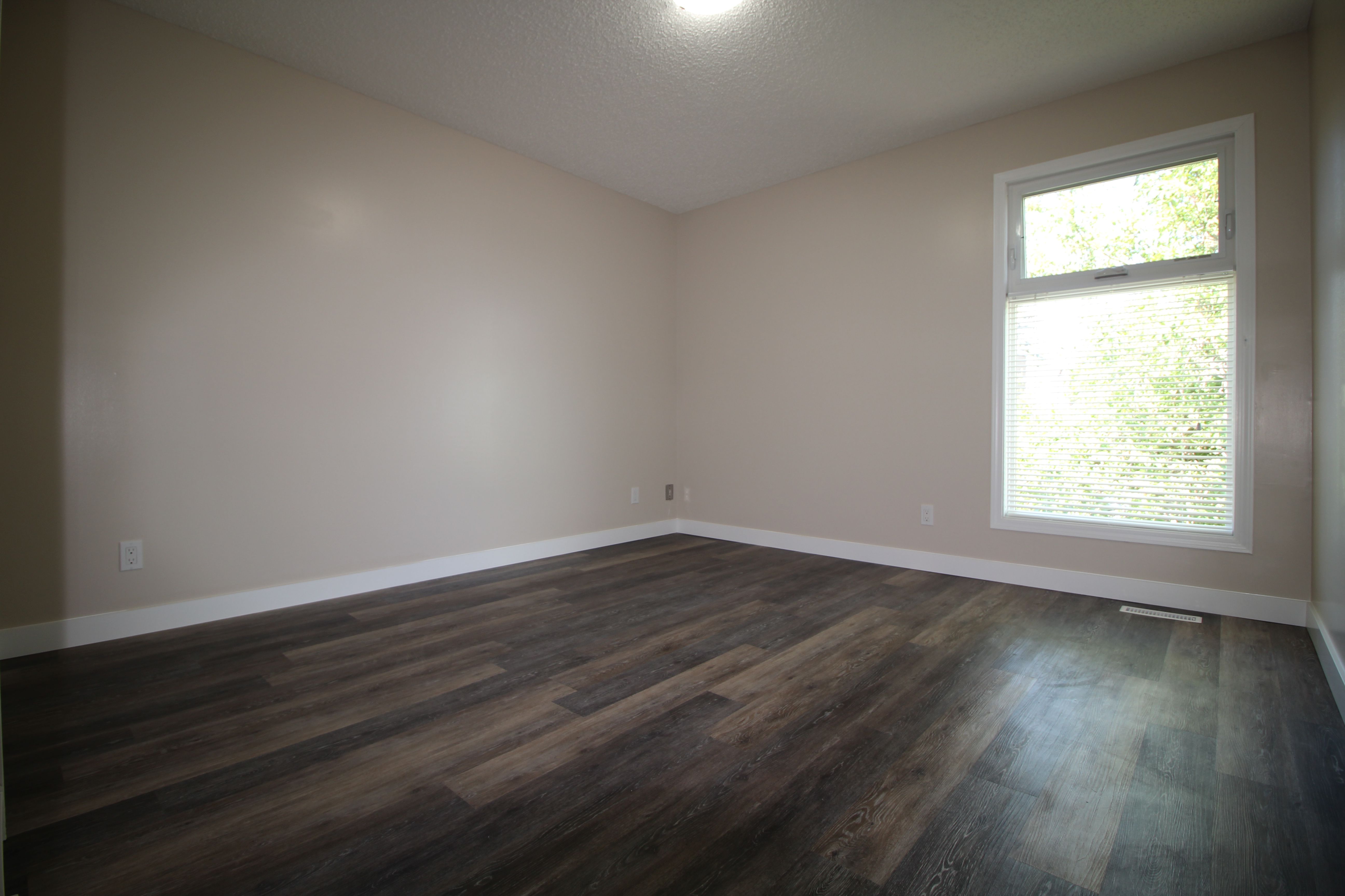 Glenbrook Village - 4 Bedroom 2
