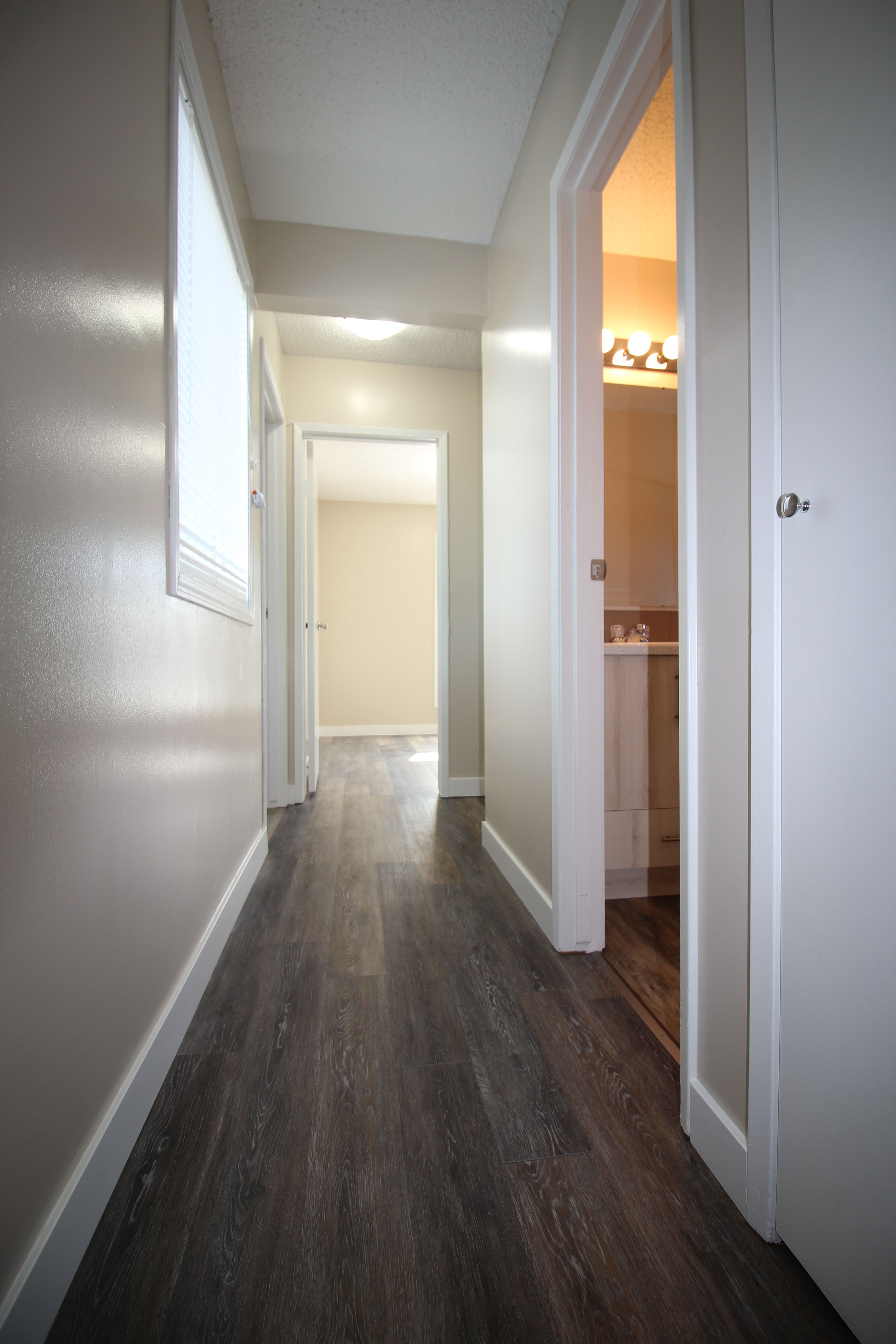 Glenbrook Village - 4 Bedroom 4