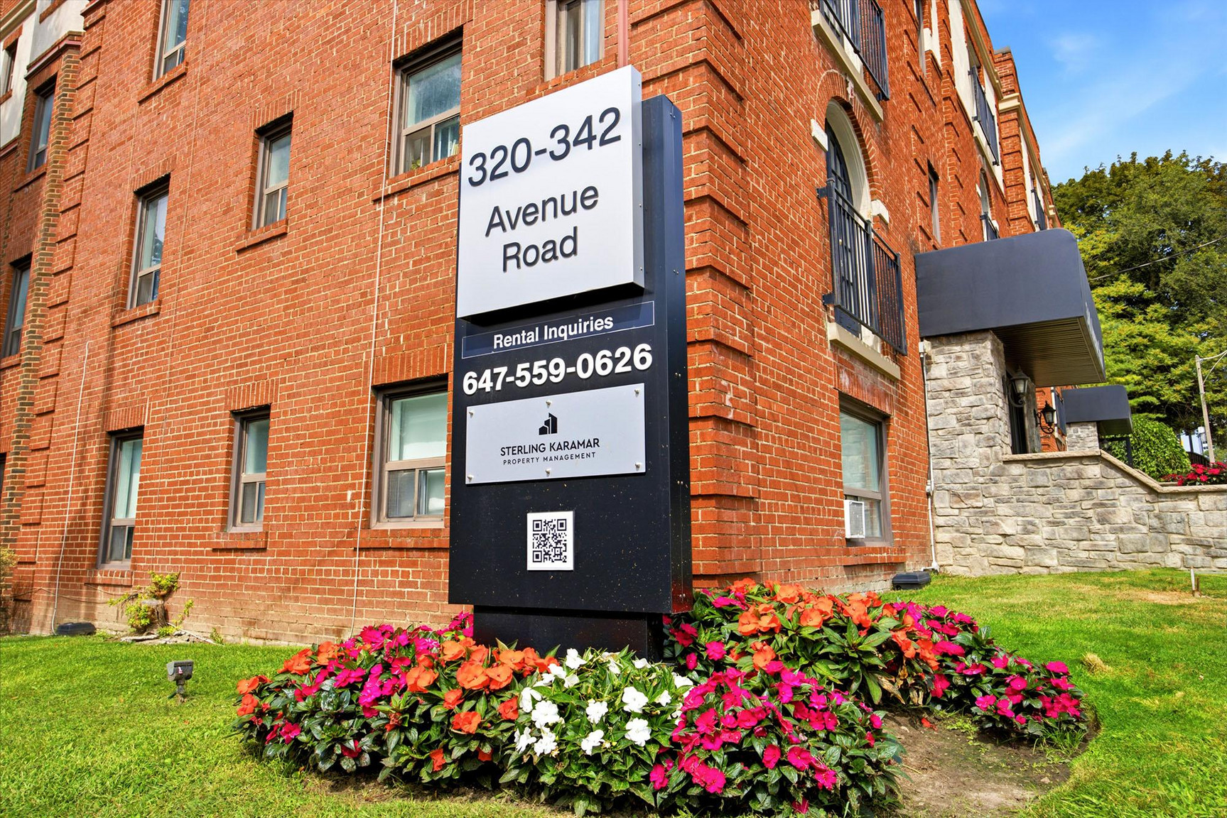 320-342 Avenue Road - 1bdrm 3