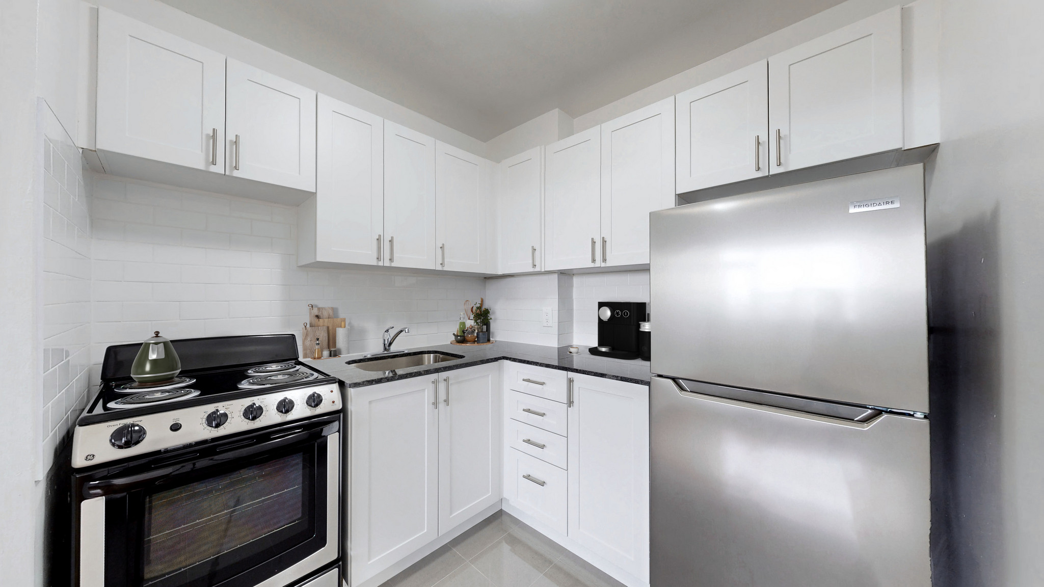 730 Dovercourt Road, 323 & 357 Rusholme Road - Doversquare Apartments - 1 bdrm Studio 5