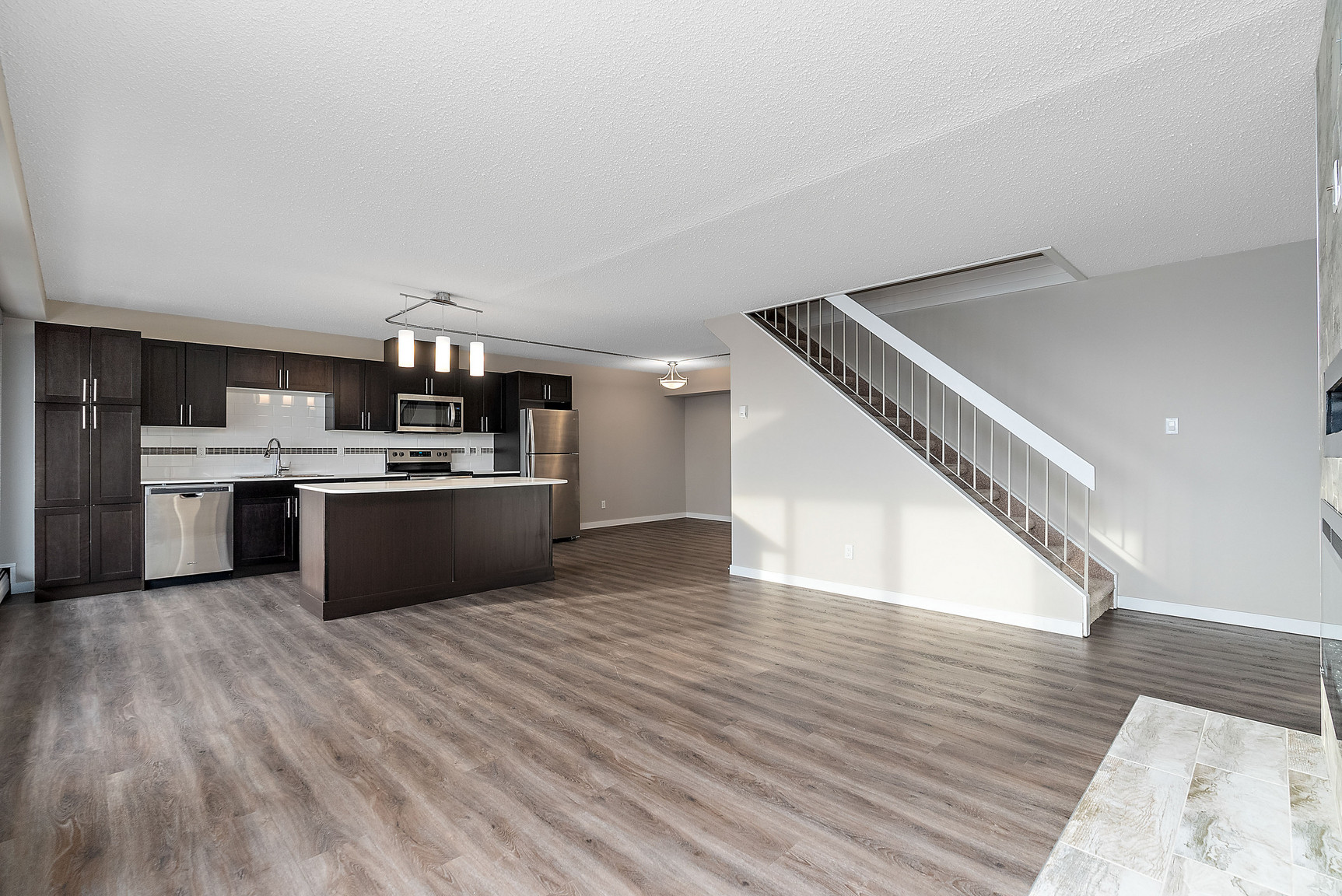 Jasper One Eleven - 2 Bedroom 2 Bath 3