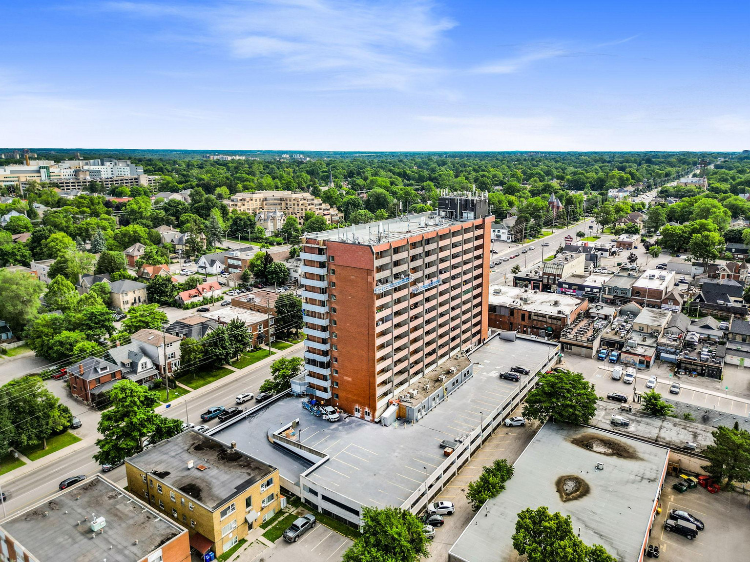 205 Oxford Street East - IMMEDIATE (12 Months) 3
