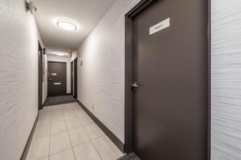Villa Contessa - Vancouver 1 Bedroom 2