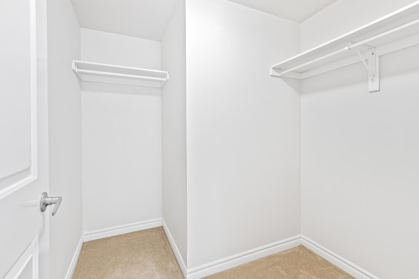 Clarendon Lanes - 1 Bed 1 Bath + Den 4