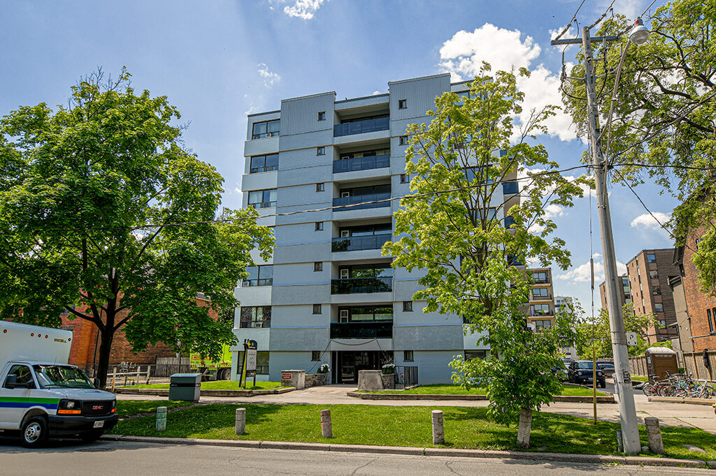 The Netanya - Parkdale 2 Bedrooms 5