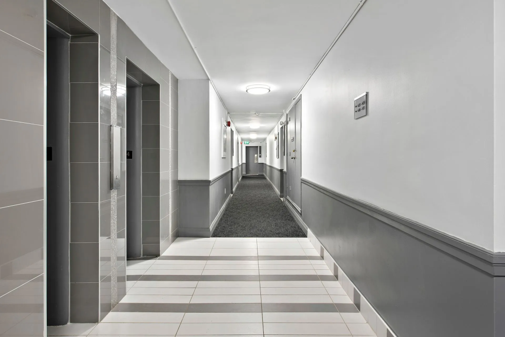 The Netanya - Parkdale 2 Bedrooms 4