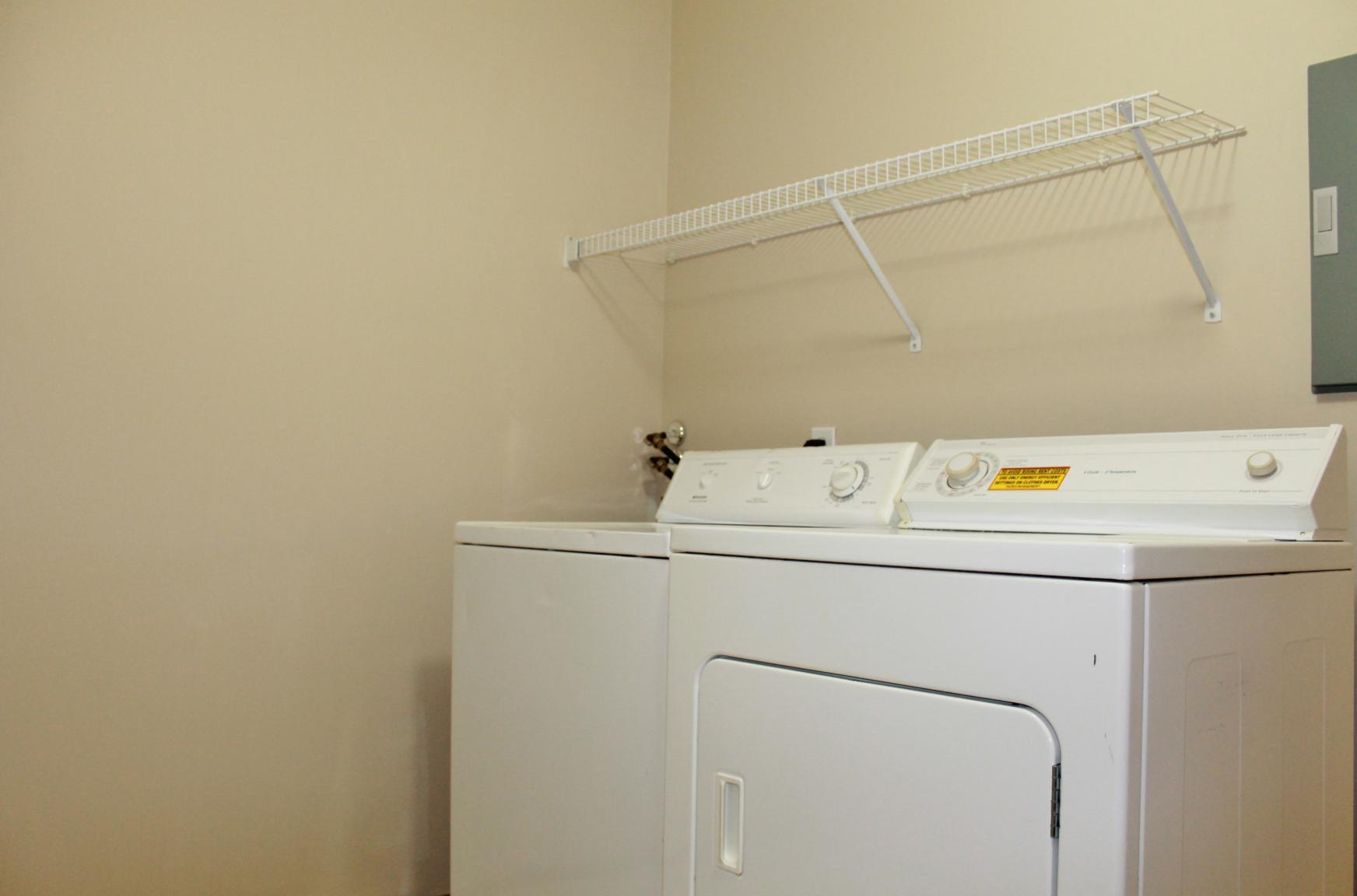Northgate Apartments - 2 Bedroom 1 Bath 2