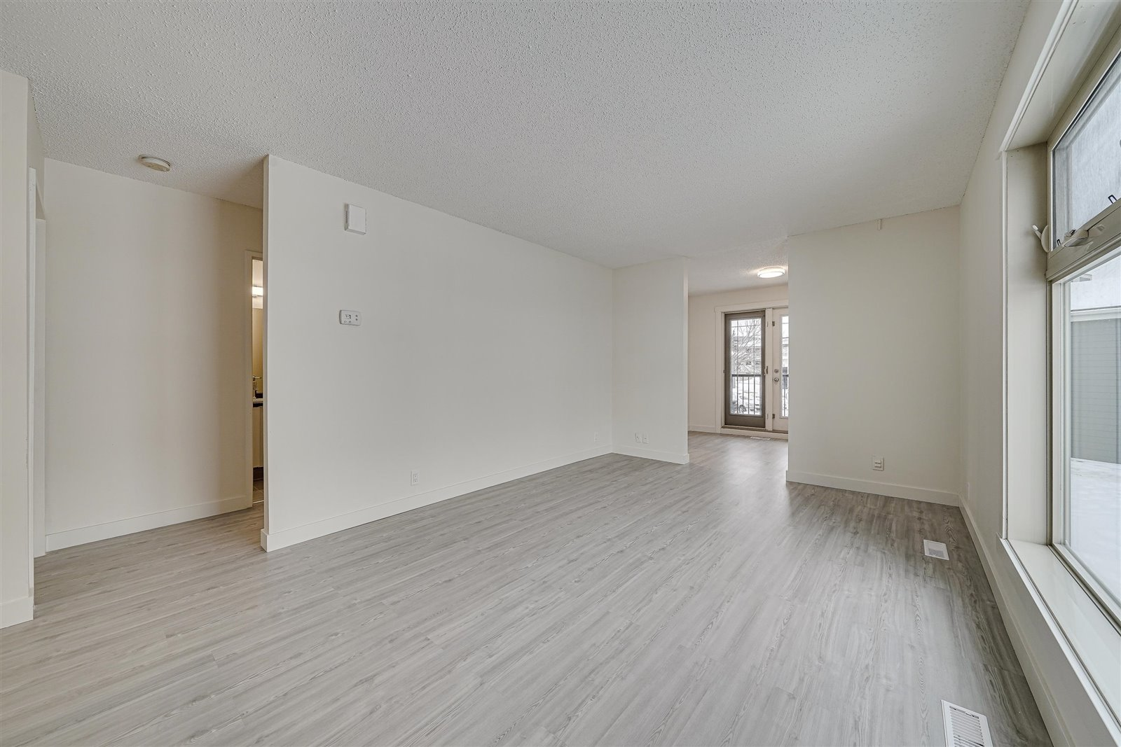 Central Heights Townhomes I - 2 Bedroom Townhouse 2