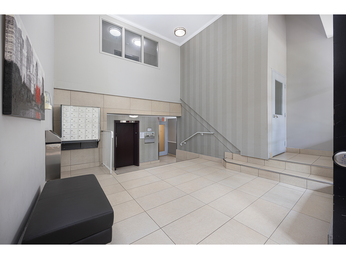 3888 Bathurst Street - 1 Bedroom 3