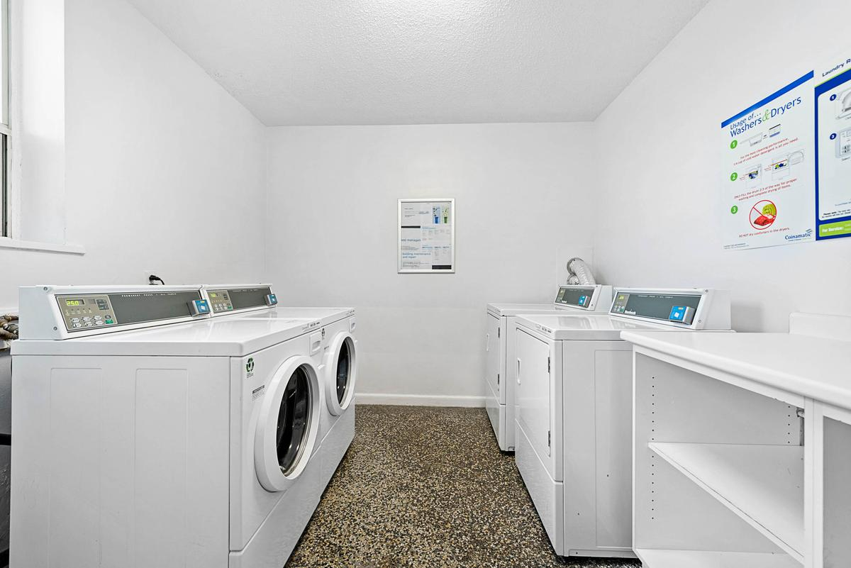 260 Gamble Ave. - Studio 4