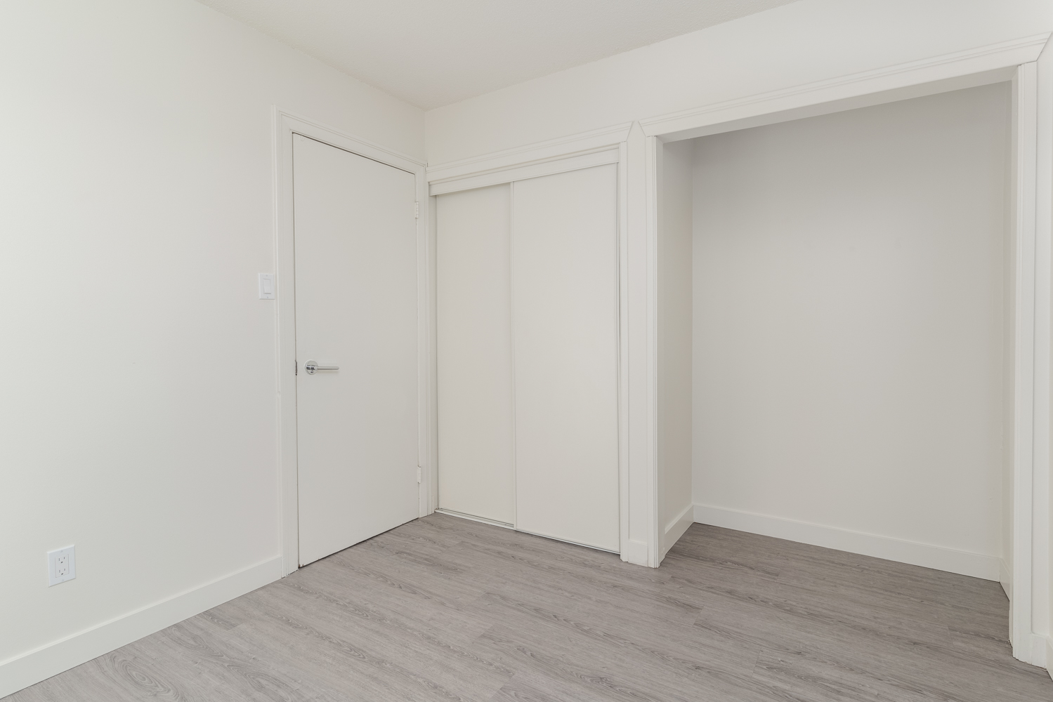 Sir William Place - 2 Bedroom Bi-level 3