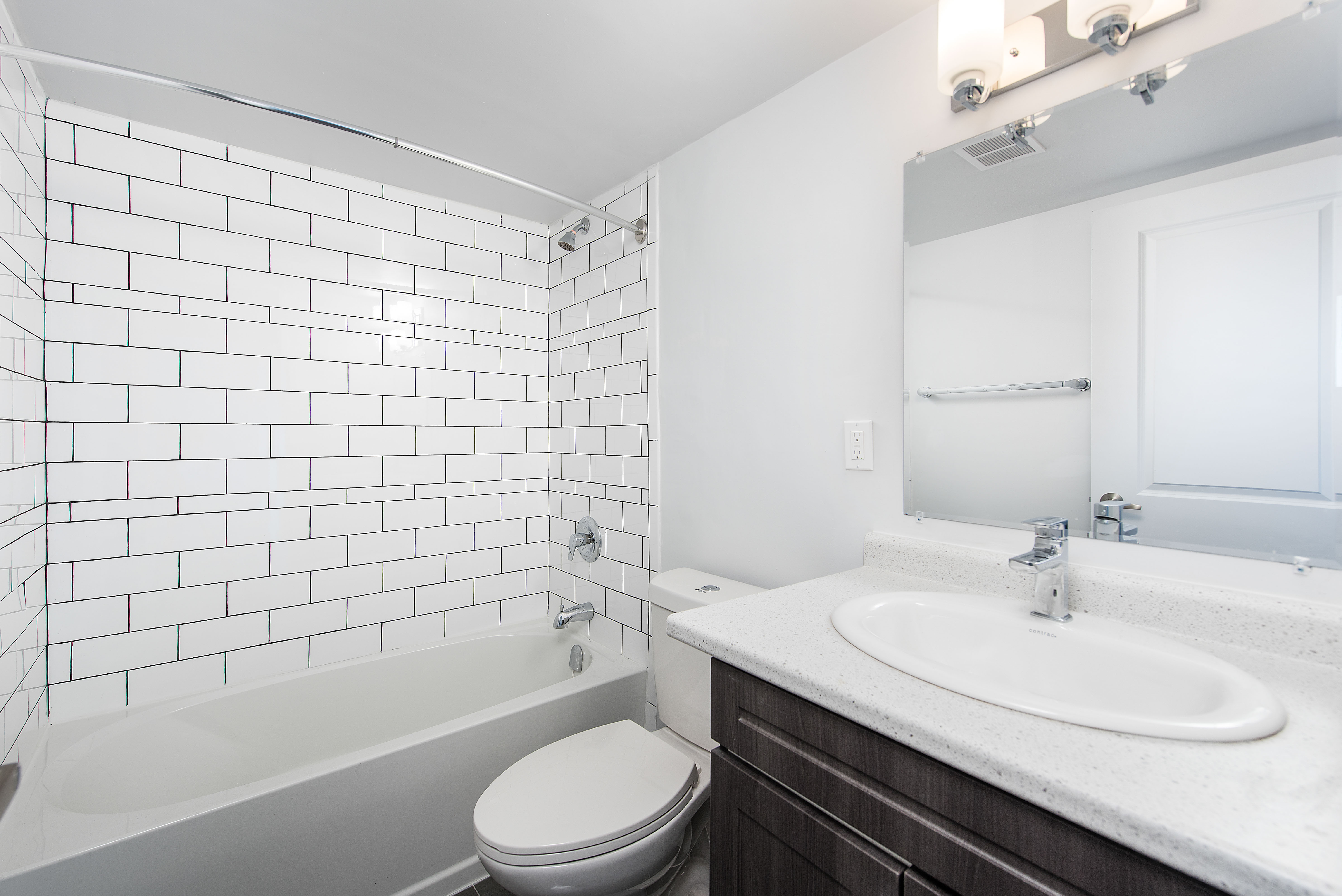 Brockton Apartments - St Catharines Bachelor 4