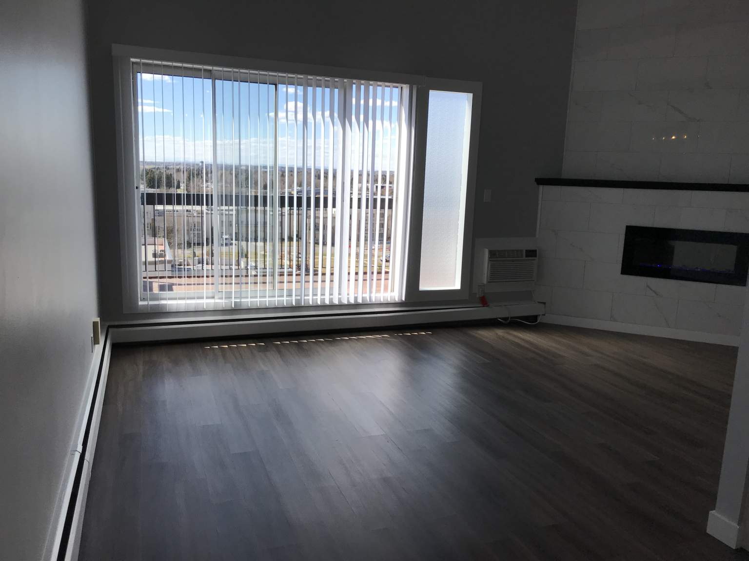 Cumberland Towers - 2 Bedroom 1 Bath 4