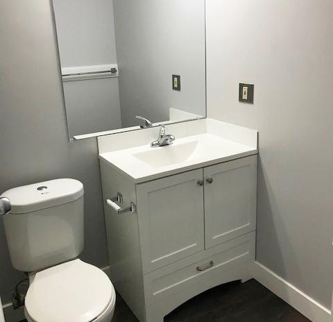 Cumberland Towers - 2 Bedroom 1 Bath 5