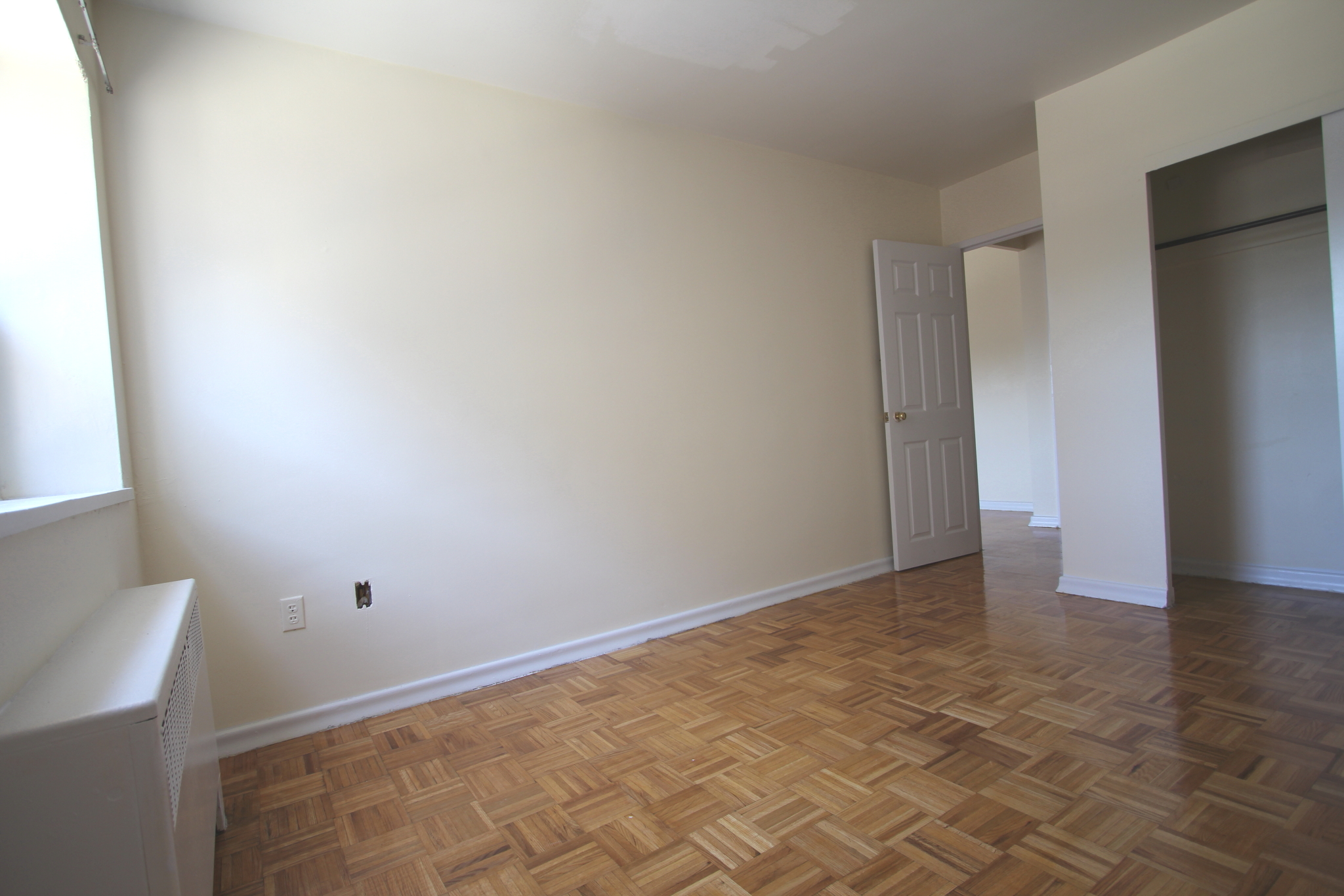 Lu Ray Apartments - North York 2 Bedroom 4