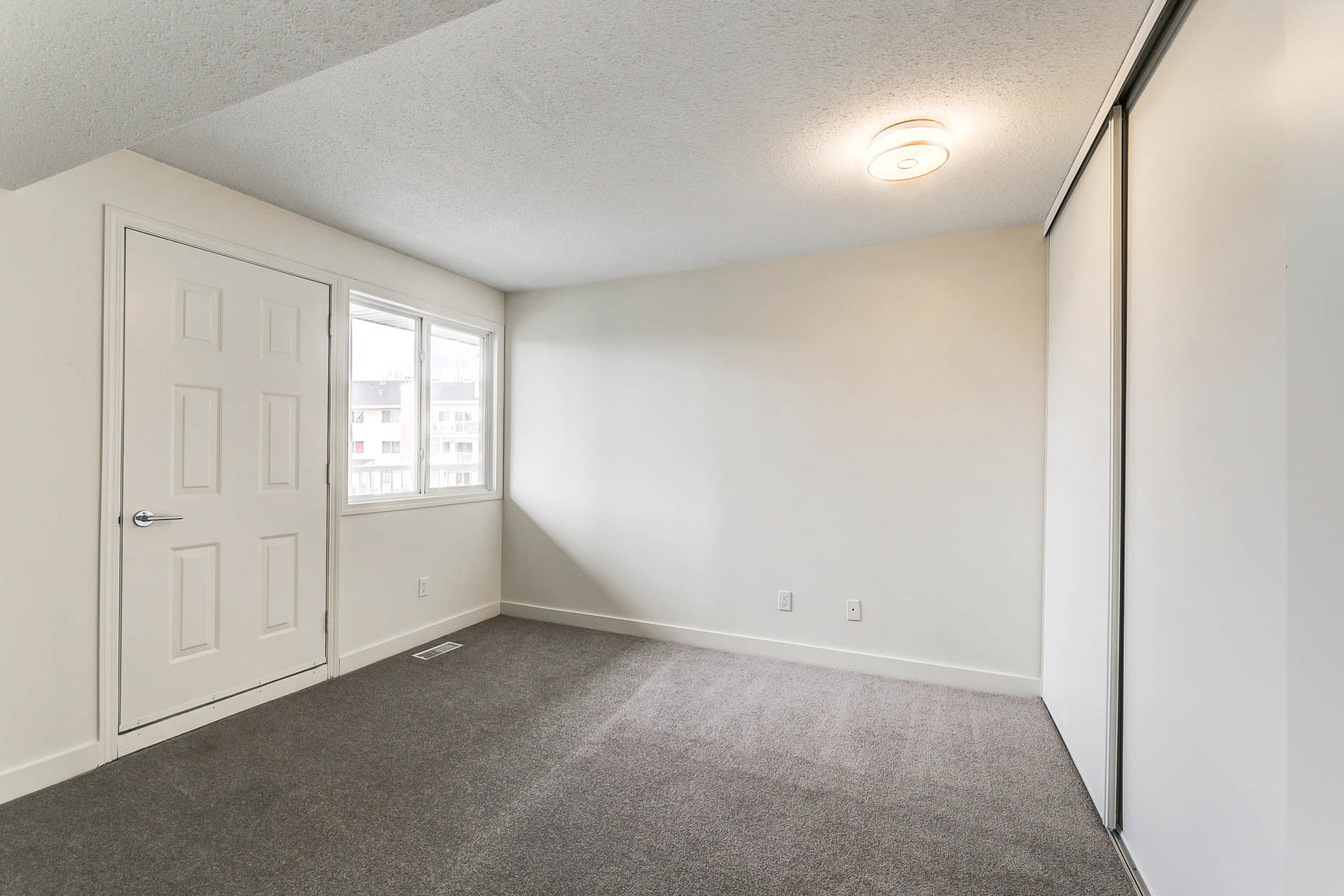 Suncourt Place - 2 Bedroom 4