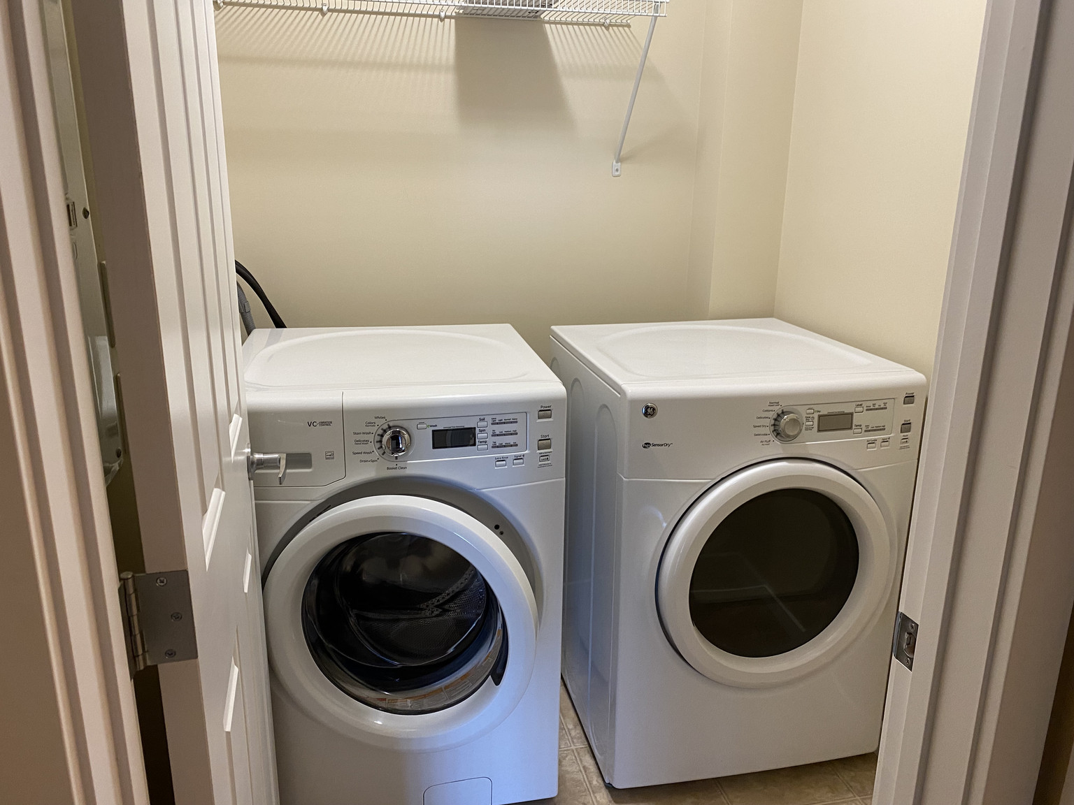 Prairie View Estates - 2 Bedroom 2 Bath 3