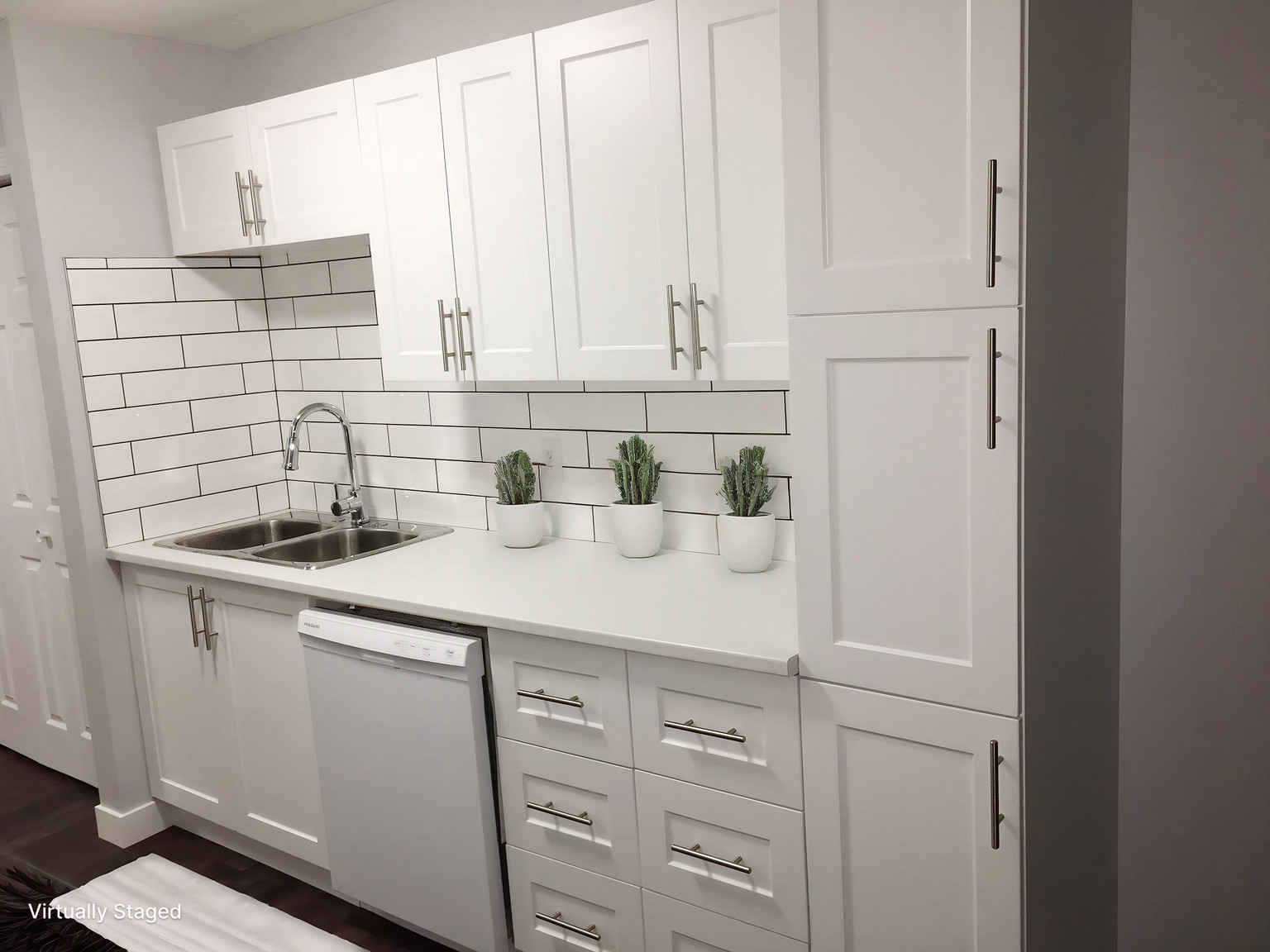 Jonathon Lodge Apartments - 2 Bedroom 1 Bath 5