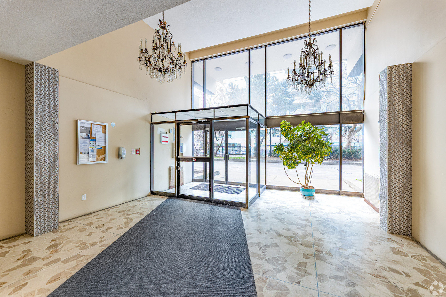 99 Agnes Holdings Inc. - 1 Bedroom 2