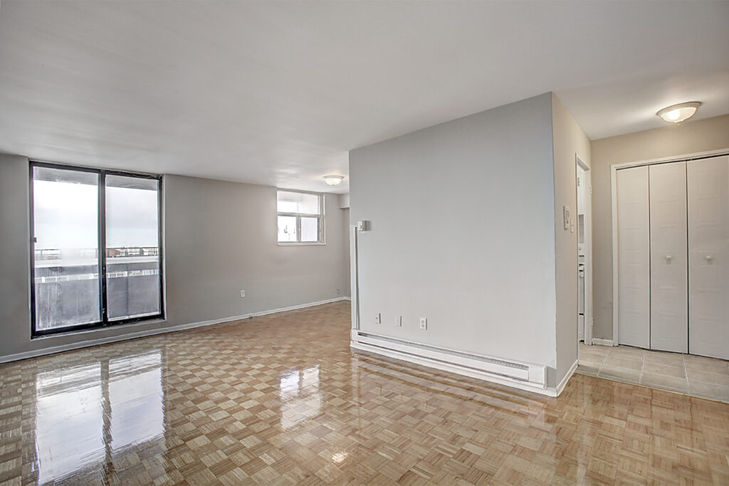 Maison Neuf Apartments - Brampton 2 Bedroom 4