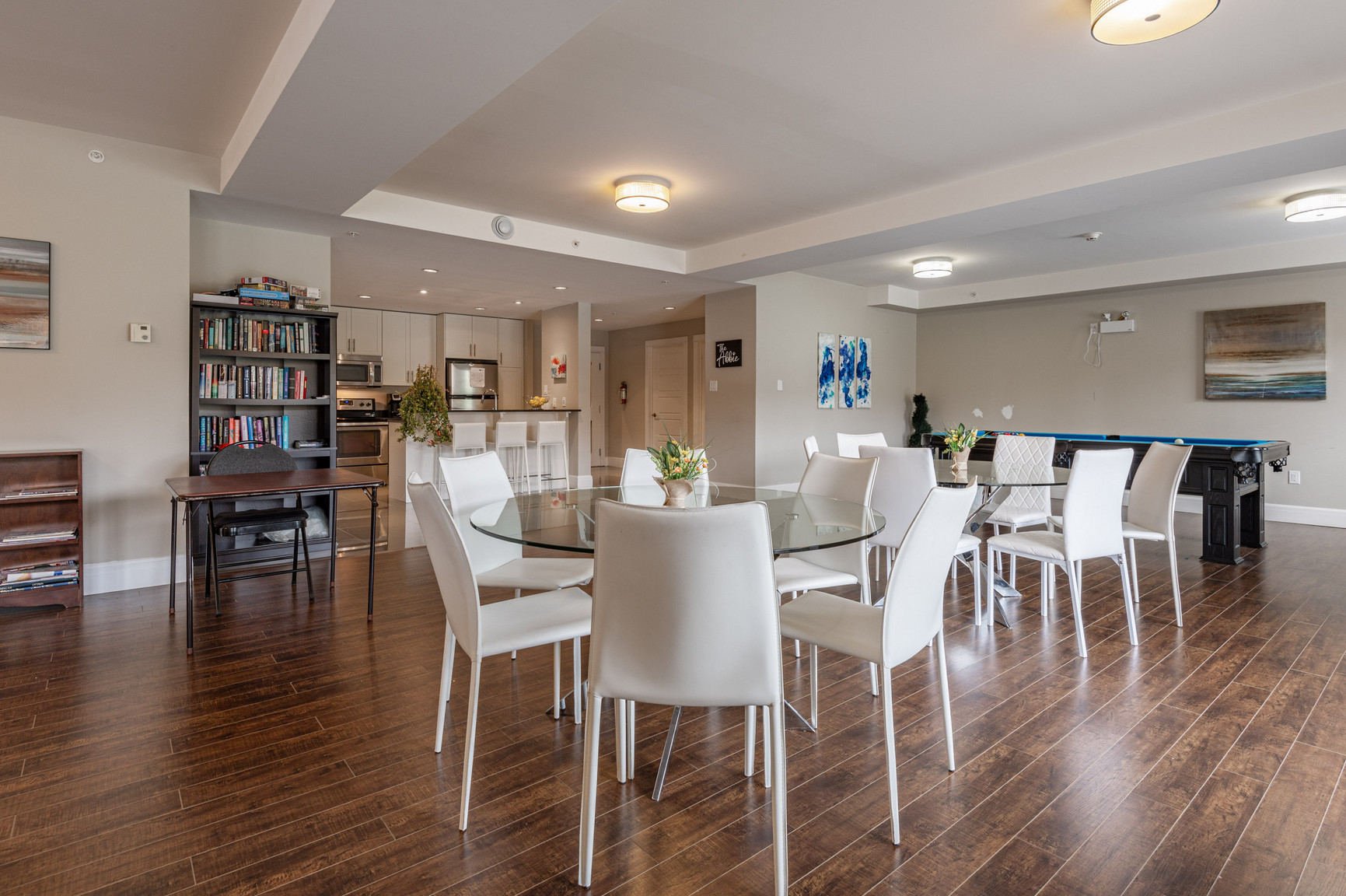 Royal Gardens - 2 Bedroom 3