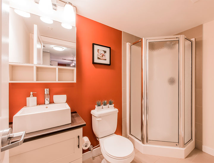 Mayfair Village South - Studio 2