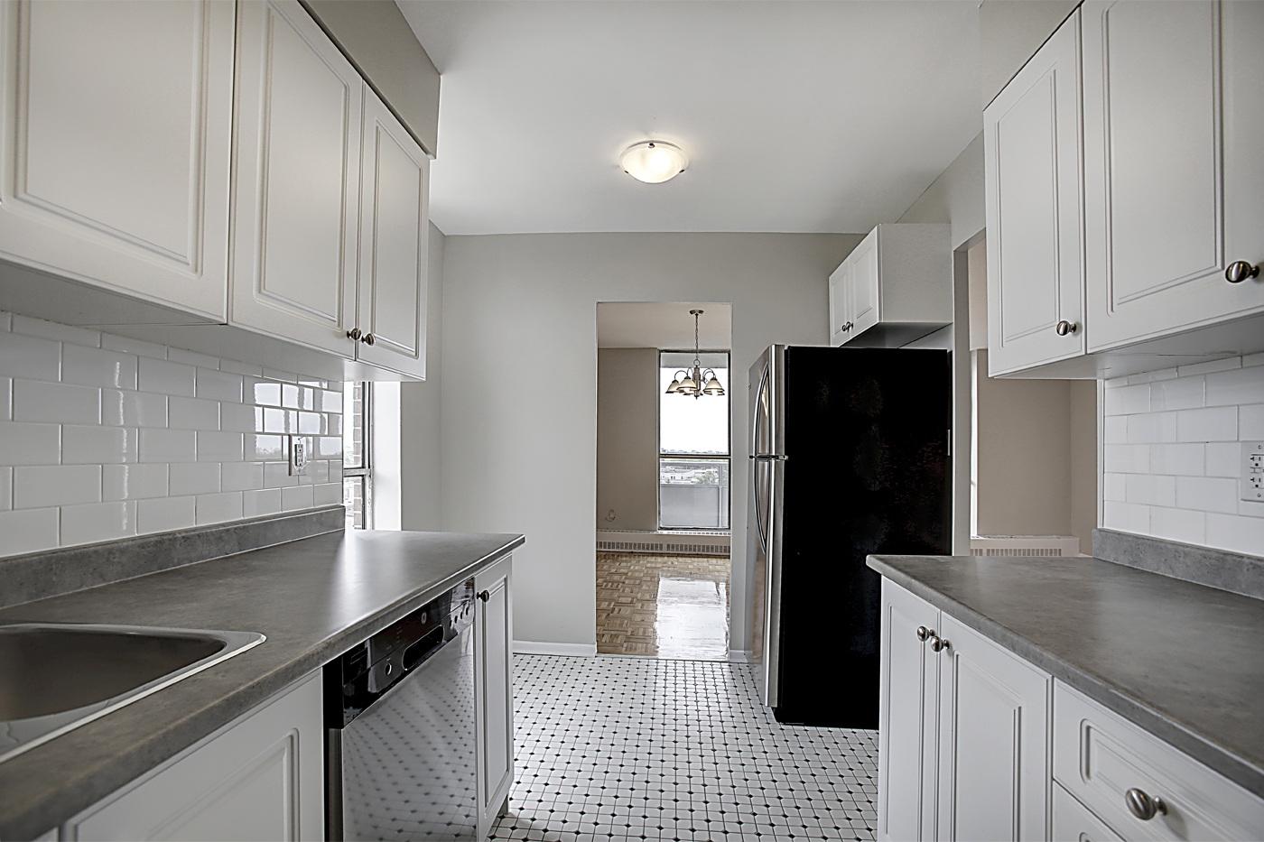 Steven Tower - Stevenson + Kipling 3 Bedroom 2