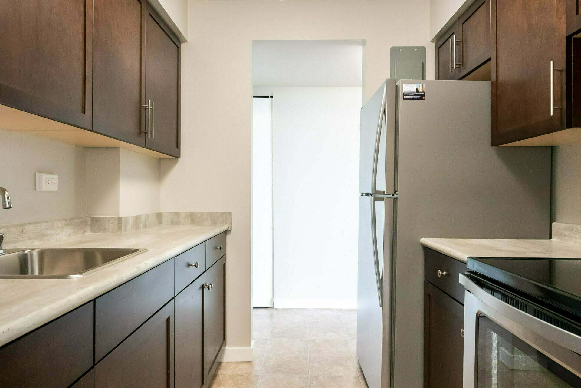 Courts of St. James - 1 Bedroom 4