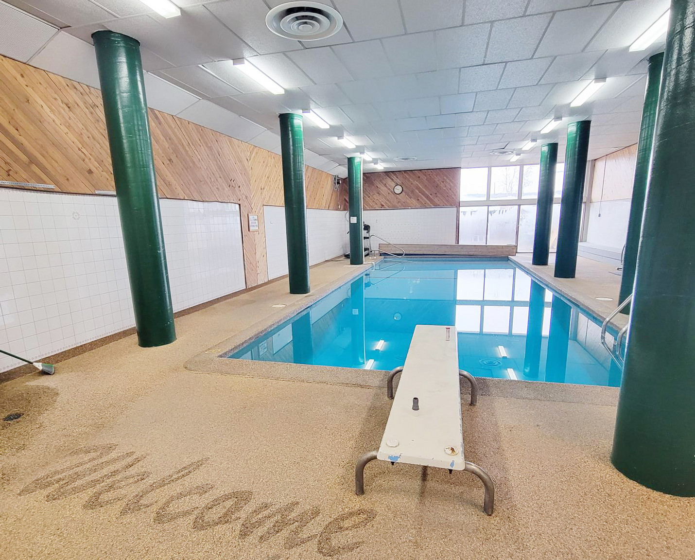 Cedar Tower - 2 Bedroom 1 Bath 2