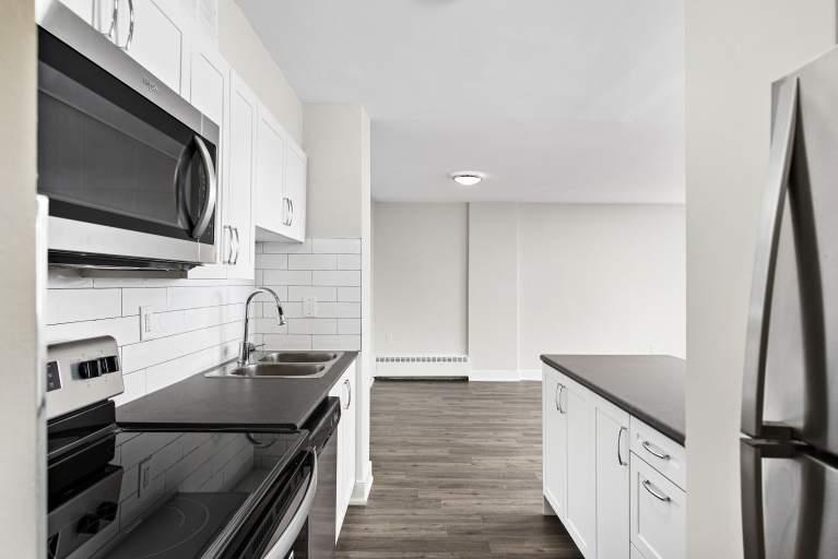 DeHaviland Court - 1 Bedroom 5