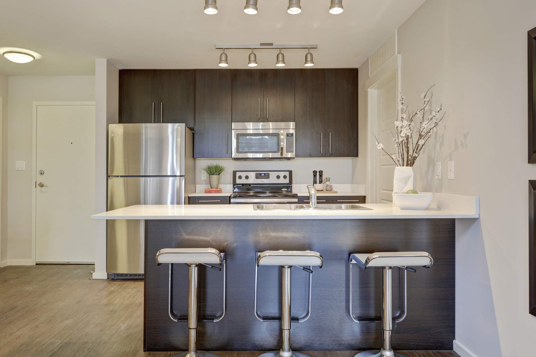 The Azure - 2 Bedroom 2 Bath 3