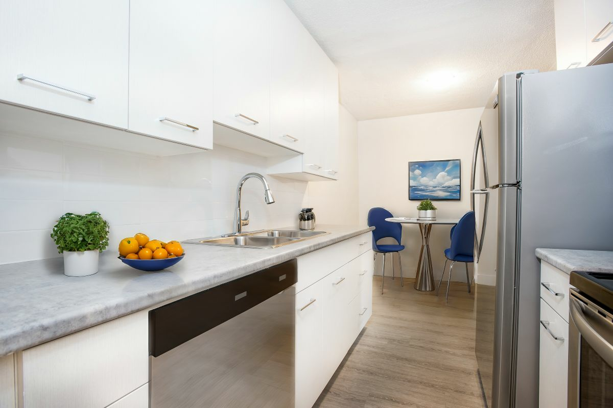 Landmark Towers - 2 Bedroom 3
