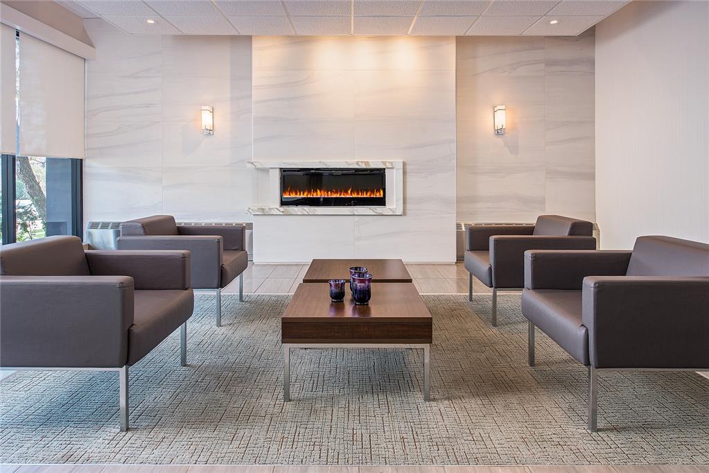 Pacific Way Apartments - Mississauga 2 Bedrooms 4
