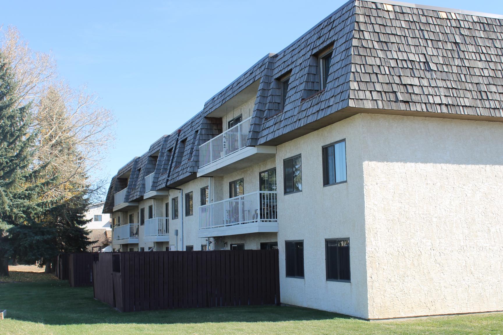 Fairmont/Peppertree Terrace - 1 Bedroom 1 Bath 5