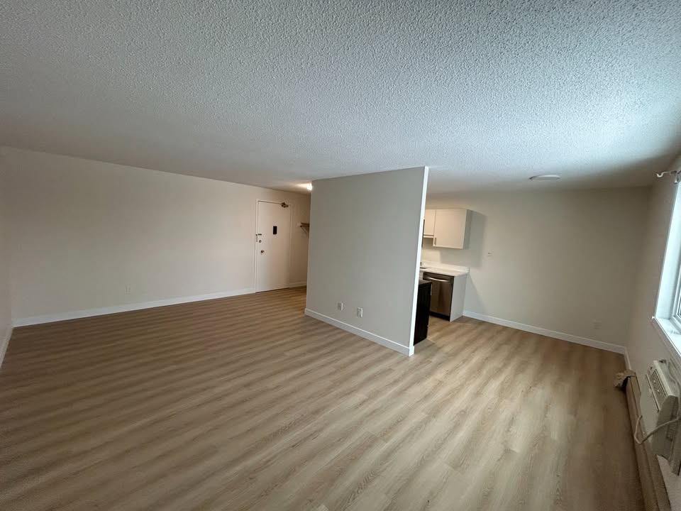 44 Marlow Ct - 1 Bed 1 Bath 2