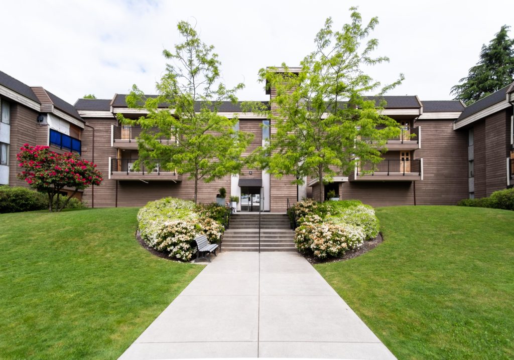 Cedar Terrace - New Westminster Studio (Bachelor) 2