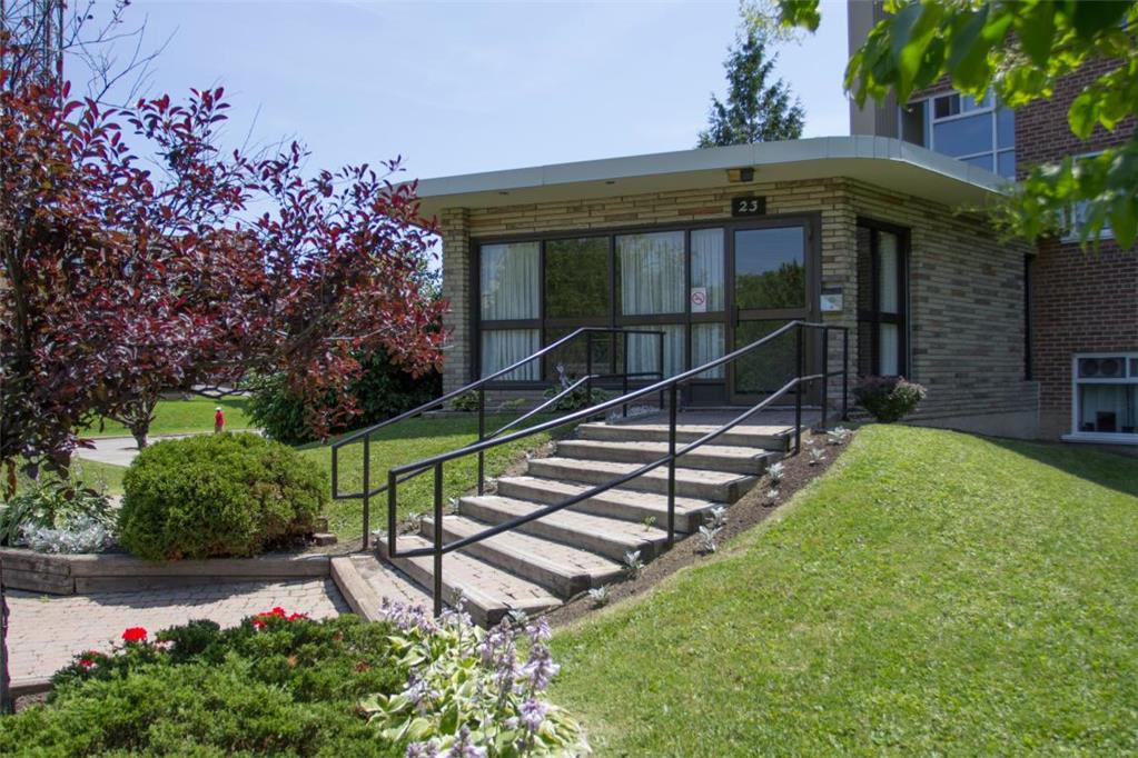Craigton Drive Apartments - Golden Mile 2 Bedroom 2