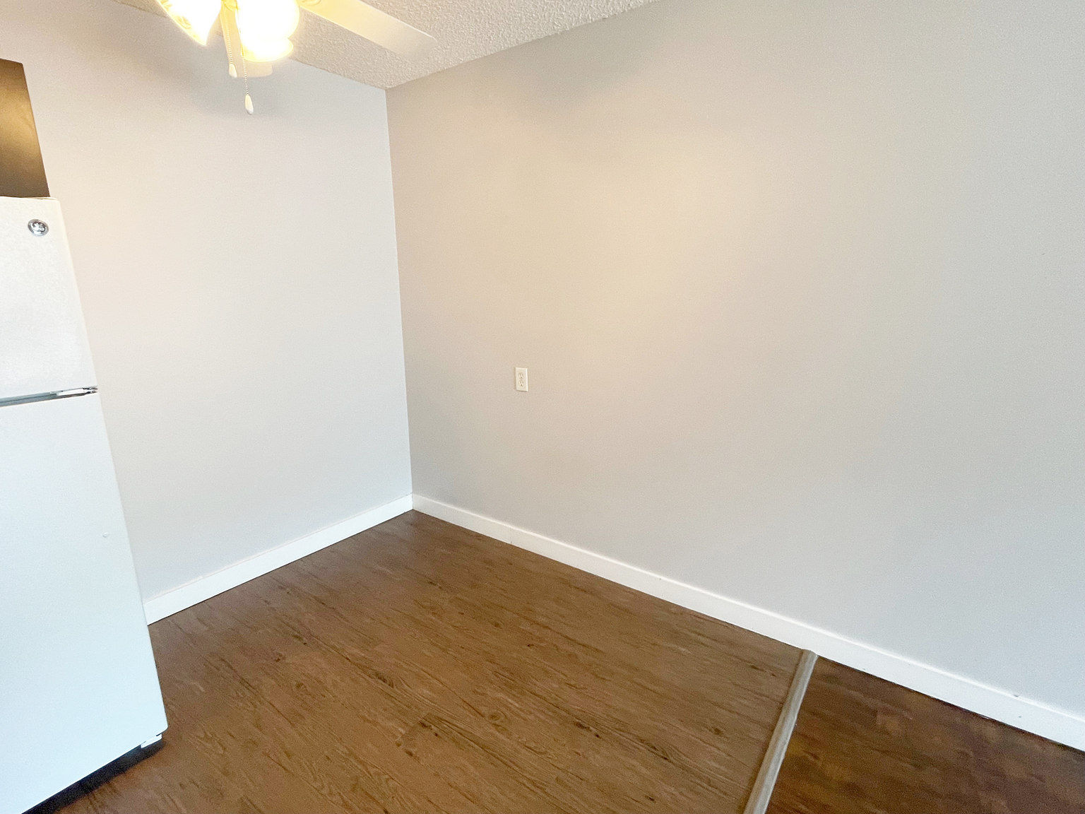 MacDonald Place Apartments - 1 Bedroom 1 Bath 4