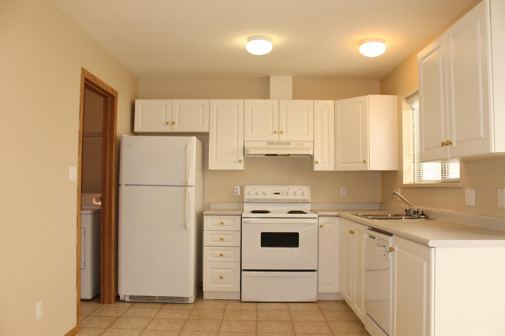 Northgate Place - 2 Bedroom 1.5 Bath Townhouse 3
