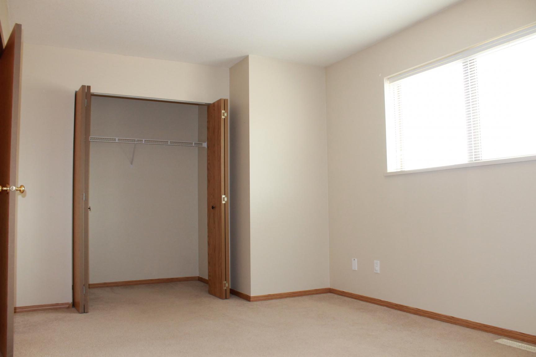 Northgate Place - 2 Bedroom 1.5 Bath Townhouse 5