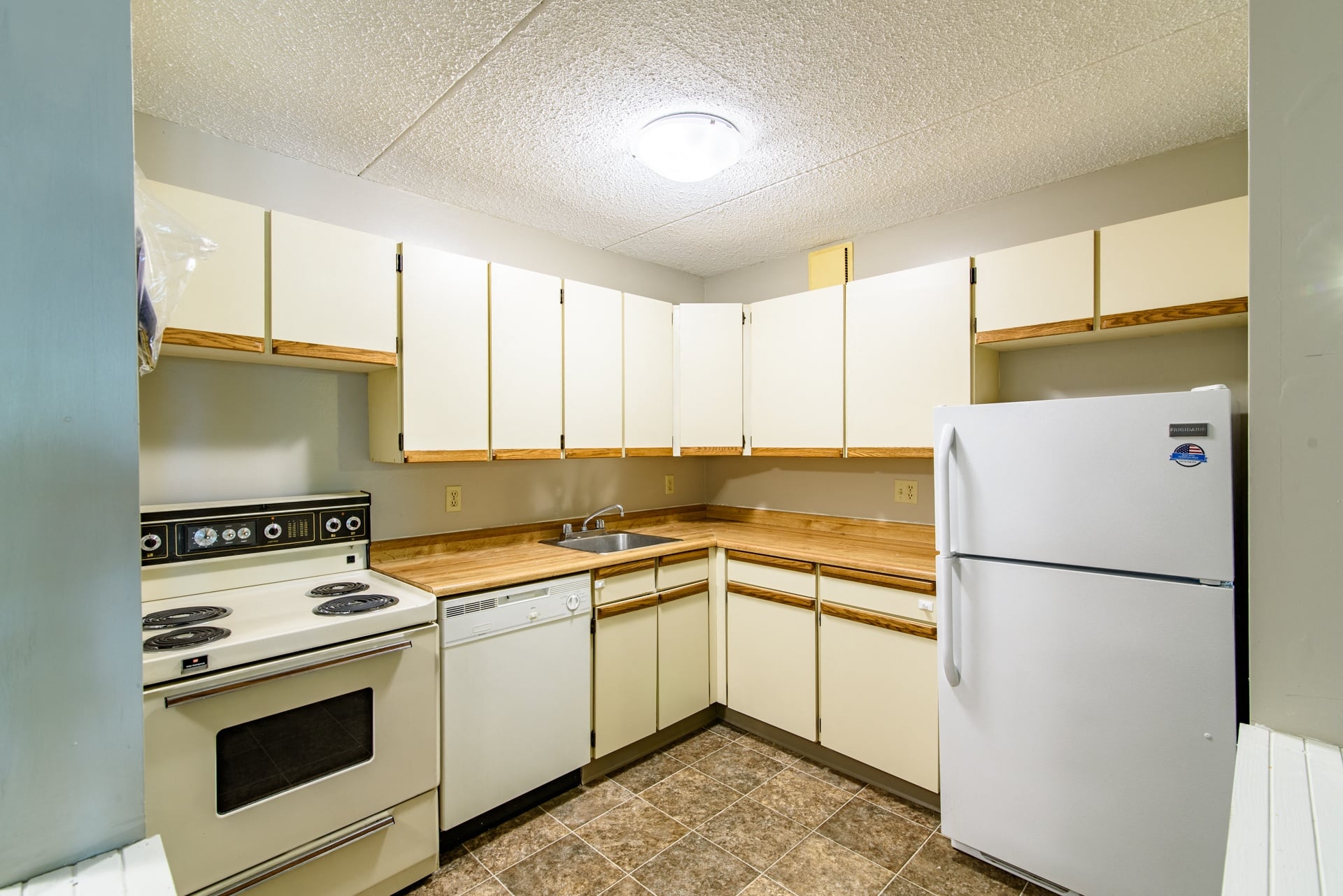 Chancellor Estates - 1 Bedroom 3