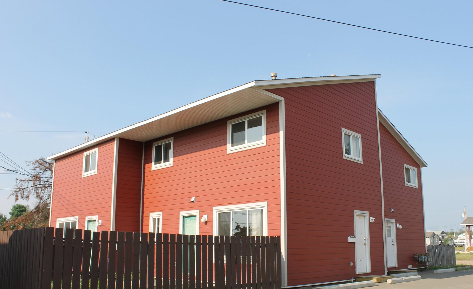 Willowbrook Townhomes - 3 Bedroom 1 Bath Townhouse 4