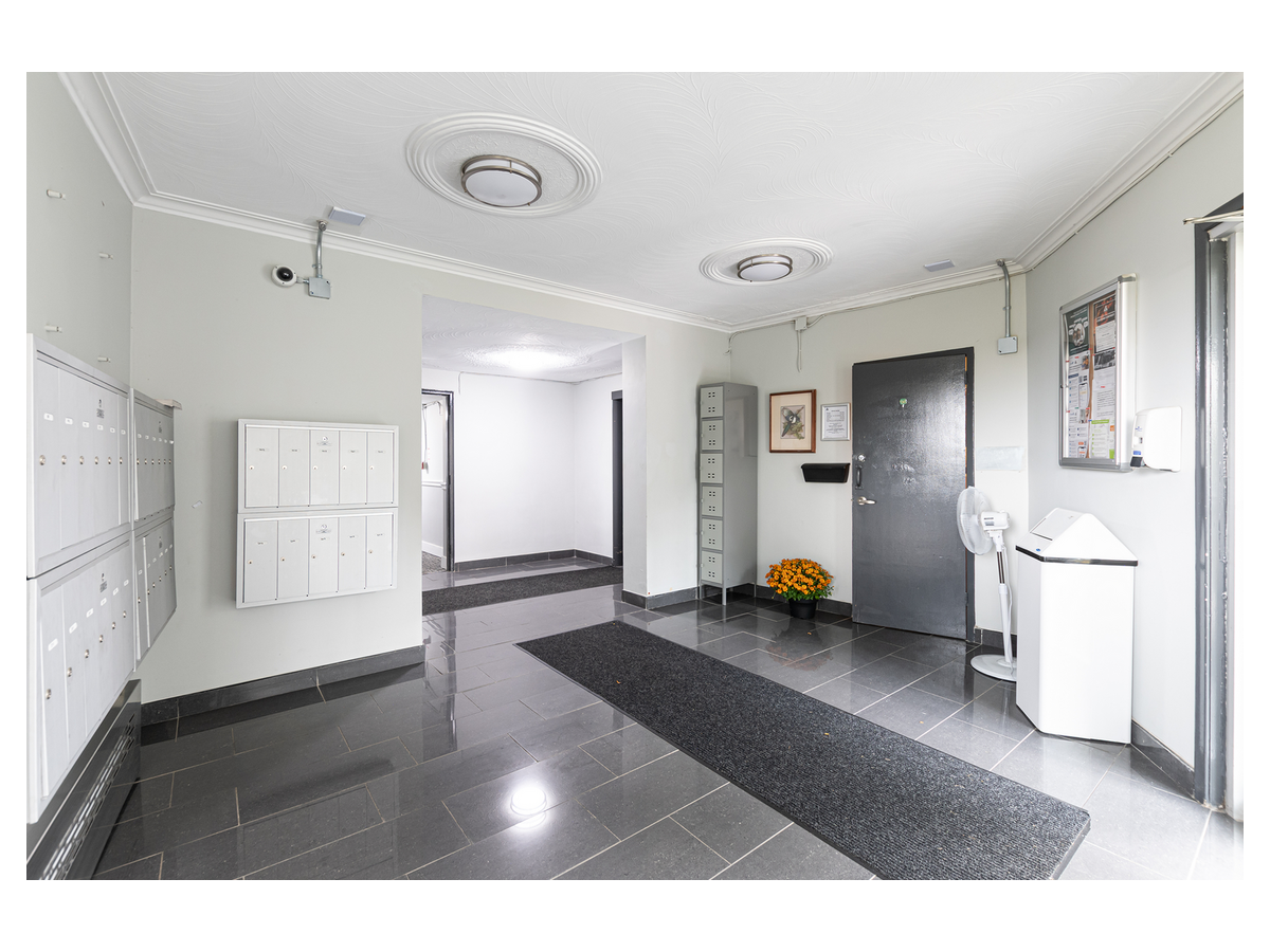 191 Silvercreek Pkwy. S - 2bdrm 4
