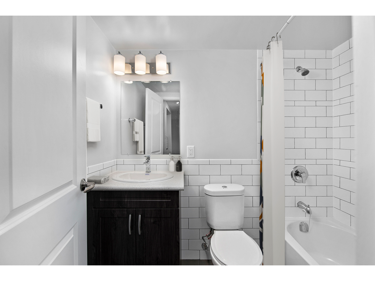 Kingswood I - 2 Bedroom 4