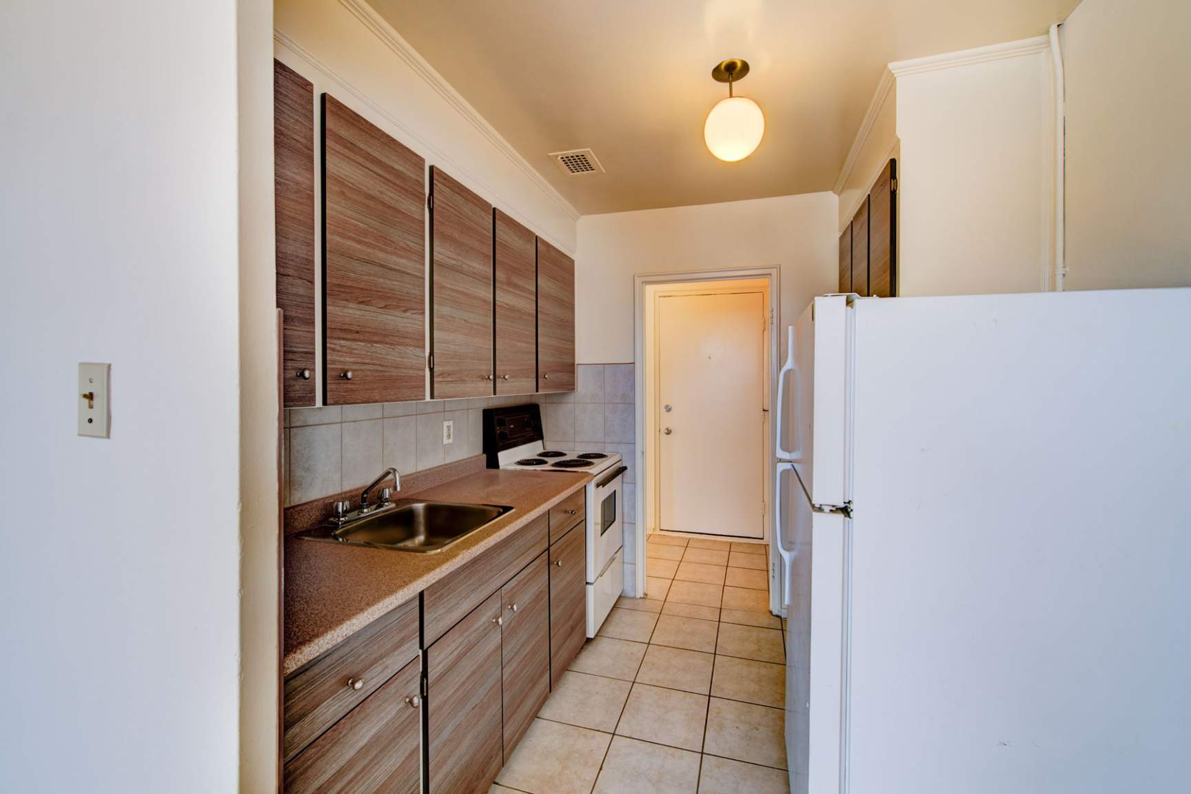 59 Vinci Crescent - 1 Bedroom 3