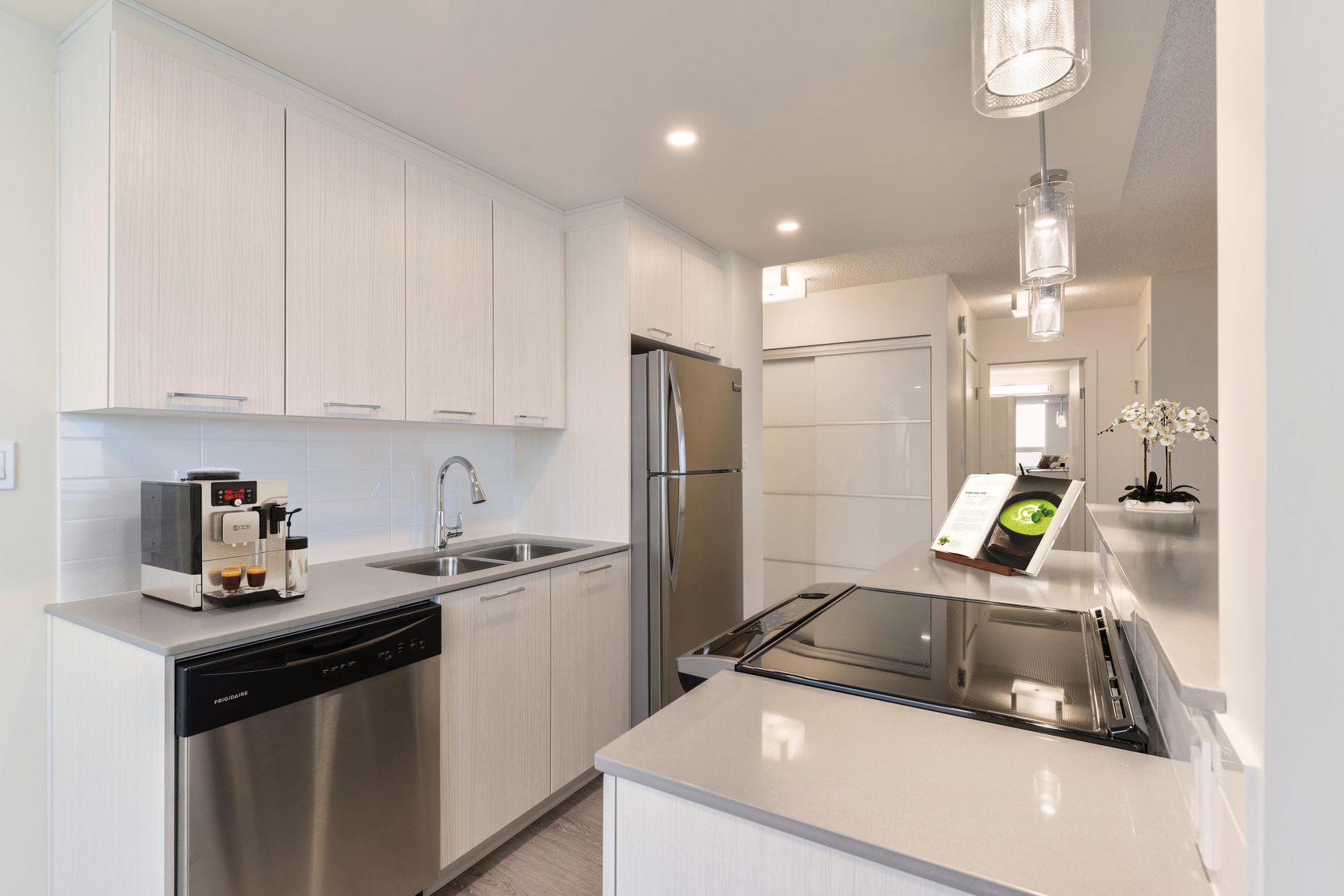 Park Place Tower - 1 Bedroom 5