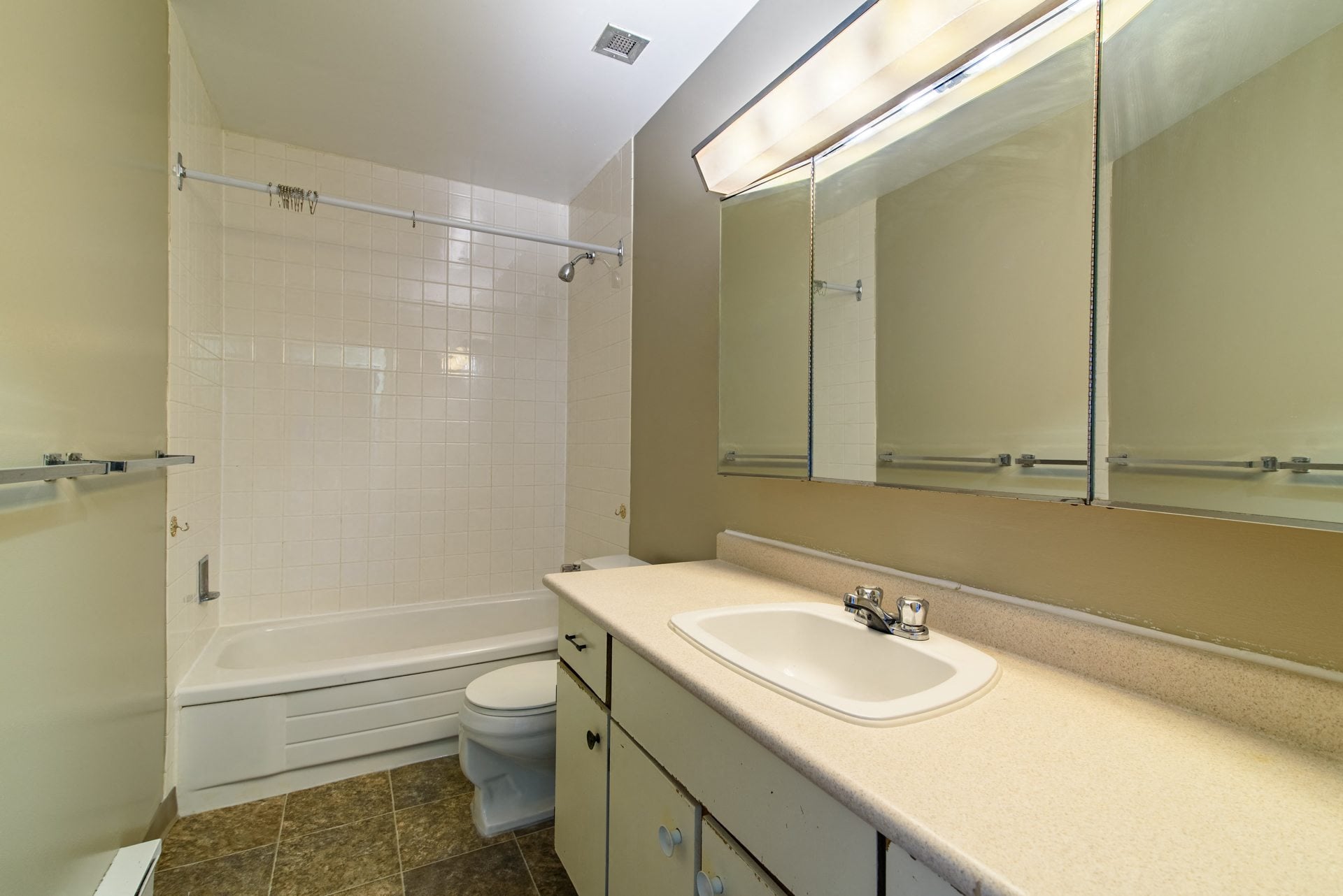 Moray Village Phase II - 3 Bedrooms 5
