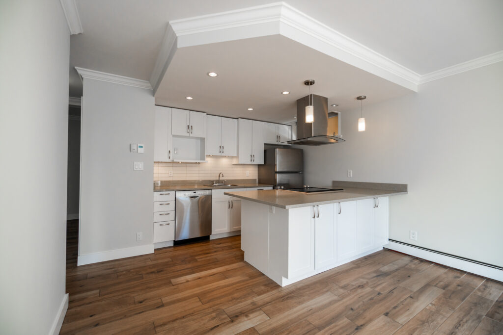 Barclay Towers - Vancouver 1 Bedroom 2