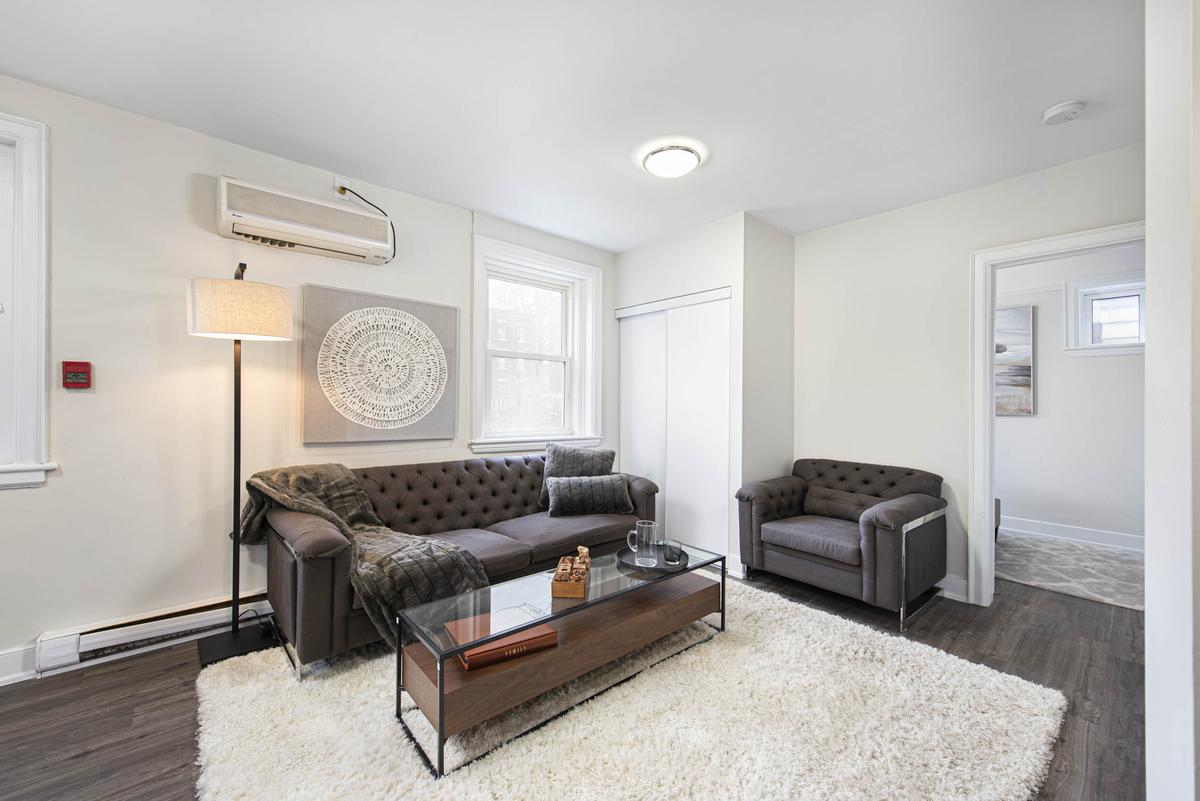 86 Tisdale St. S - 1 Bedroom 3