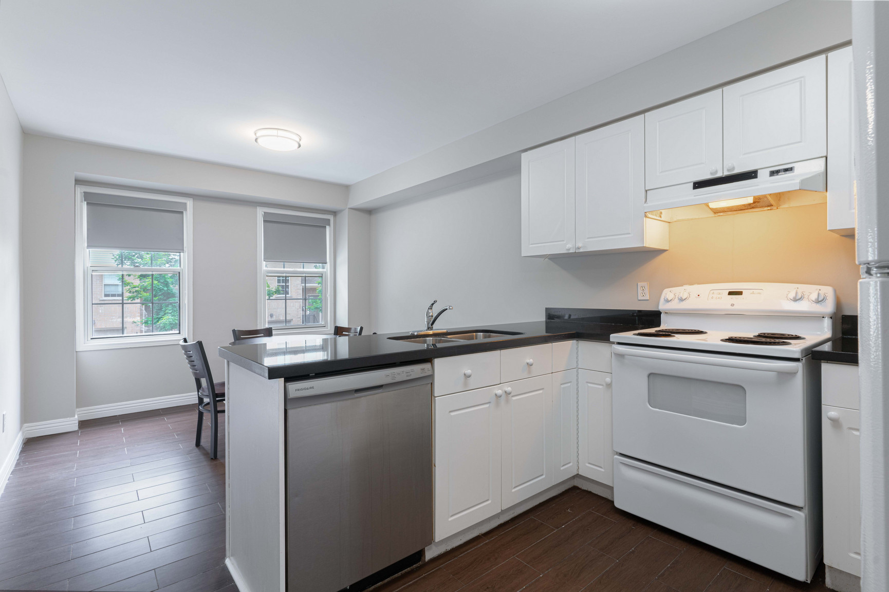 83 St. George Street - IMMEDIATE (12 Months) 3